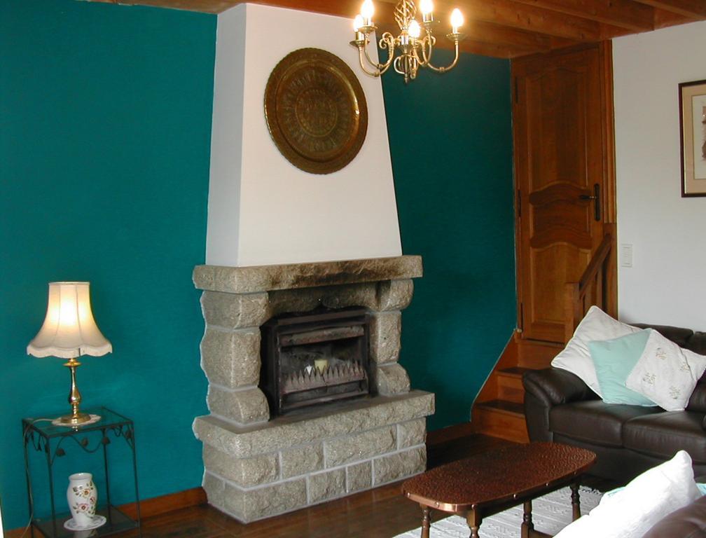 Isigny-le-Buat Le Jardin B&B חדר תמונה