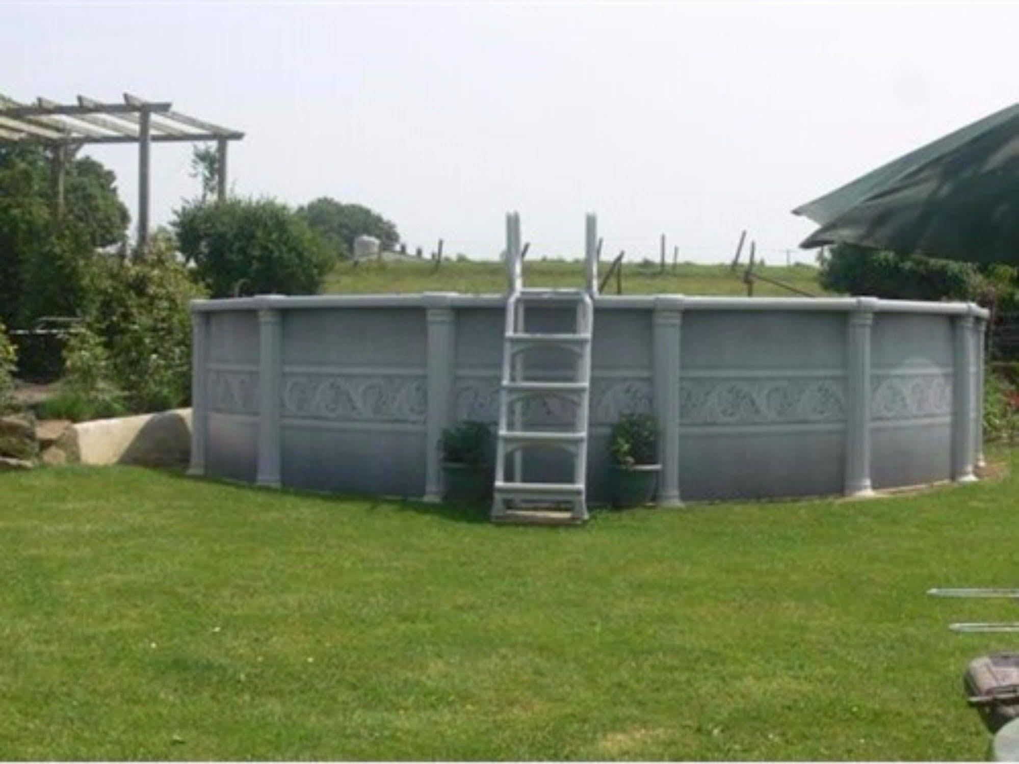 Isigny-le-Buat Le Jardin B&B מראה חיצוני תמונה